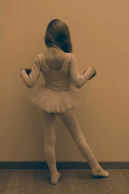 Aesha_thaler_021
